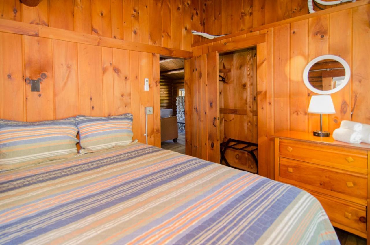 Mountain Lake Cottages Westmore Экстерьер фото